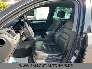 Volkswagen Touareg V6 TDI*3.HAND*KLIMA*NAVI*AHK*TEMP*STANDH - photo 10