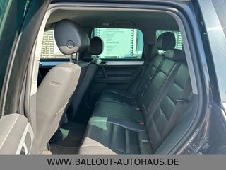 Volkswagen Touareg V6 TDI*3.HAND*KLIMA*NAVI*AHK*TEMP*STANDH - photo 1