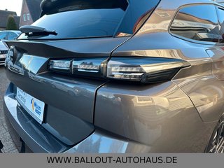 Peugeot 308 SW Allure Pack*1.HAND*LED*CARPLAY*AHK*EURO6* - photo 6