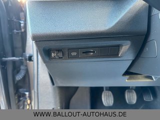 Peugeot 308 SW Allure Pack*1.HAND*LED*CARPLAY*AHK*EURO6* - photo 8