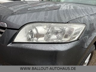 Toyota RAV 4*4x4 *Executive Automatik*2.HAND*KLIMA*TEMP - bilder 8