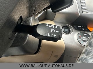 Toyota RAV 4*4x4 *Executive Automatik*2.HAND*KLIMA*TEMP - bilder 13
