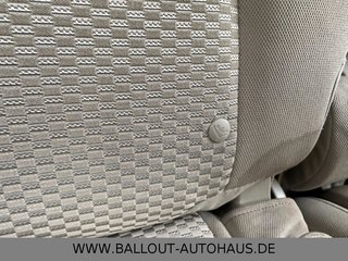 Toyota RAV 4*4x4 *Executive Automatik*2.HAND*KLIMA*TEMP - bilder 21