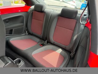 Volkswagen Beetle Lim. Design*1.HAND*TEMPO*KLIMA*PDC*SHZ* - photo 2