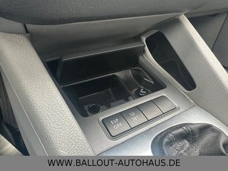 Volkswagen Golf V Variant Trend*2.HAND*KLIMA*PANO*TEMPO*SHZ - photo 16