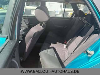 Mercedes-Benz C 180*SCHIEBEDACH*AHK*TEMP*TÜV 07-2027*AUTOMATIK - bilder 2