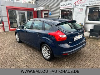 Ford Focus Lim. Ambiente*2.HAND*KLIMA*EURO5*GARANTIE* - bilder 7