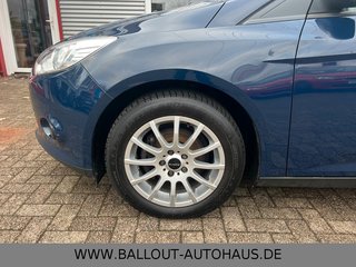 Ford Focus Lim. Ambiente*2.HAND*KLIMA*EURO5*GARANTIE* - bilder 9