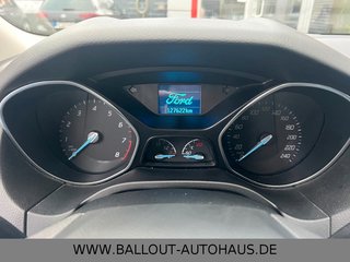 Ford Focus Lim. Ambiente*2.HAND*KLIMA*EURO5*GARANTIE* - bilder 12