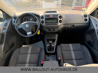 Volkswagen Tiguan Sport & Style 4Motion*1.HAND*KLIMA*AHK*TE - foto 3