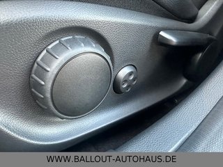 Mercedes-Benz A 220d 4Matic*KLIMA*NAVI*AMG-PAKET*SPUR*TOT*LED* - foto 2