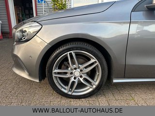 Mercedes-Benz A 220d 4Matic*KLIMA*NAVI*AMG-PAKET*SPUR*TOT*LED* - foto 12