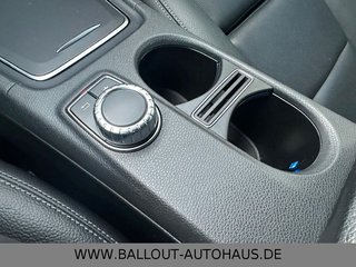 Mercedes-Benz A 220d 4Matic*KLIMA*NAVI*AMG-PAKET*SPUR*TOT*LED* - foto 15