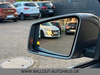 Mercedes-Benz A 220d 4Matic*KLIMA*NAVI*AMG-PAKET*SPUR*TOT*LED* - foto 17