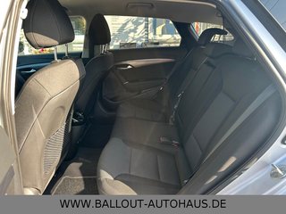 Hyundai i40 cw blue*2.HAND*KLIMA*NAVI*SHZ*TEMPO*LHZ*EU6* - foto 5