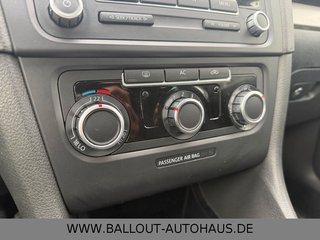 Volkswagen Golf VI Trendline*2.HAND*KLIMA*TÜV/AU NEU*EURO 5 - bilder 10