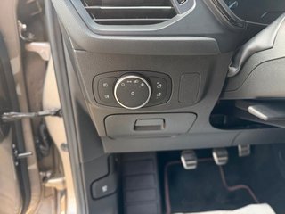 Ford Focus Turnier ST-Line*2.HAND*B&O*SPUR*TOT*LED*SY - bilder 32
