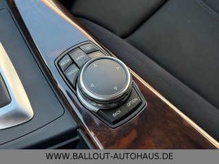 BMW 318d Touring*2.HAND*KLIMA*NAVI*PANO*AHK*TEMP*AHK - bilder 24