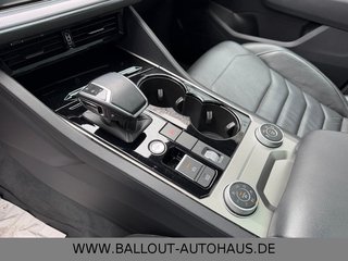 Volkswagen Touareg R-Line 4x4*HUD*SPUR*TOT*DYN*AHK*PAN*STHZ - foto 5