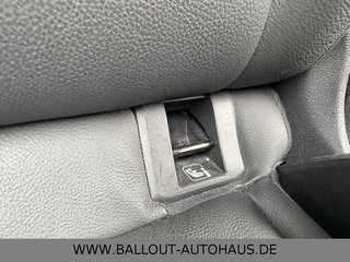 Volkswagen Touareg R-Line 4x4*HUD*SPUR*TOT*DYN*AHK*PAN*STHZ - foto 29