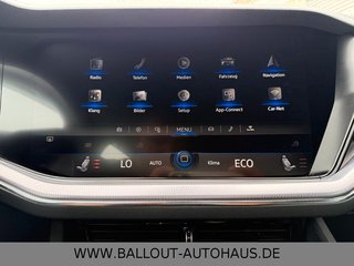 Volkswagen Touareg R-Line 4x4*HUD*SPUR*TOT*DYN*AHK*PAN*STHZ - foto 33