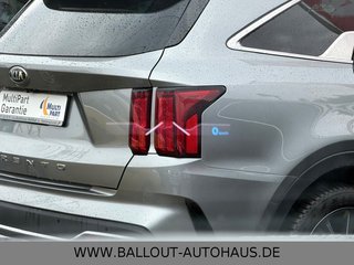 Volkswagen Touareg R-Line 4x4*HUD*SPUR*TOT*DYN*AHK*PAN*STHZ - foto 34