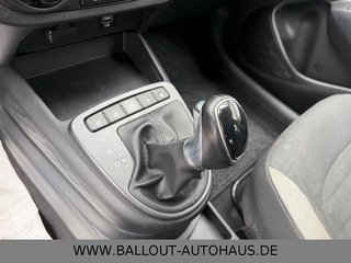 Hyundai i10 Intro Edition*1.HAND*KLIMA*NAVI*TEMPO*SPUR* - bilder 2