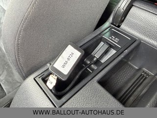 Volkswagen Golf VI Highline*KLIMA*BI-XENON*NAVI*SHZ*EURO5* - bilder 14