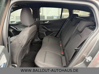 Ford Focus Turnier ST-Line*1.HAND*SPUR*TOT*ACC*NAVI* - foto 4
