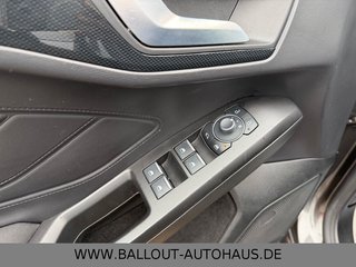 Ford Focus Turnier ST-Line*1.HAND*SPUR*TOT*ACC*NAVI* - foto 10