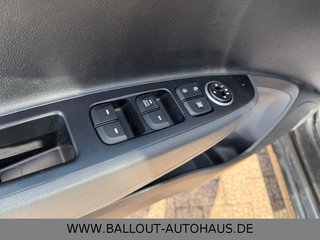 Hyundai i10 YES!*2.HAND*KLIMA*TEMPO*LKZ*SHZ*TÜV 11-2027* - foto 9