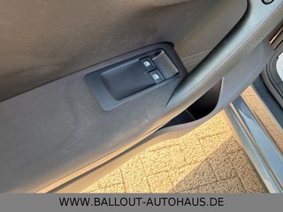 Volkswagen Polo V Trendline*2.HAND*KLIMA*NAVI*HU/AU NEU*AHK - bilder 10