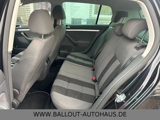 Volkswagen Golf V Lim. United*2.HAND*KLIMA*TEMPO*USB*PDC* - photo 5