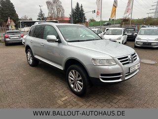 Volkswagen Touareg 3.2 V6*KLIMA*GSD*TEMPO*LEDER*TÜV 01/2026 - bilder 4