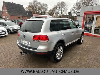 Volkswagen Touareg 3.2 V6*KLIMA*GSD*TEMPO*LEDER*TÜV 01/2026 - bilder 5
