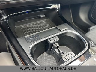 Mercedes-Benz A 250 Lim e Edition*2.HAND*NAV*PANO*TEMP*AMG*LED - foto 13