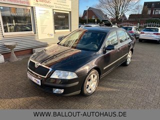 Skoda Octavia Elegance*2.HAND*KLIMA*AHK*TEMPO*NAVI* - foto 2