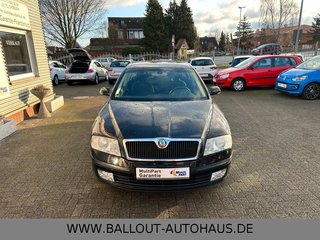 Skoda Octavia Elegance*2.HAND*KLIMA*AHK*TEMPO*NAVI* - foto 3