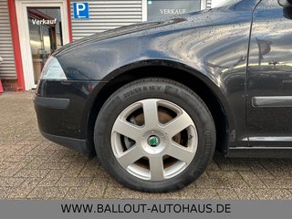 Skoda Octavia Elegance*2.HAND*KLIMA*AHK*TEMPO*NAVI* - foto 9