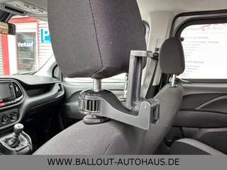 Fiat Doblo SX Maxi*2.HAND*NAVI*TEMPO*KAMERA*5*SITZER* - bilder 4