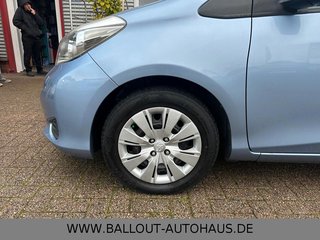 Toyota Yaris Life*2.HAND*KLIMA*KAMERA*BT*TÜV/AU NEU* - bilder 8