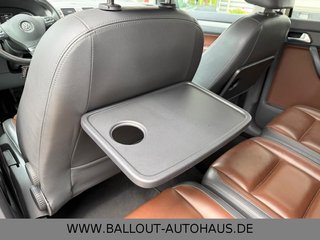 Volkswagen Touran Highline*2.HAND*KLIMA*NAVI*TEMPO*AHK*SHZ* - bilder 4