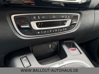 Renault Scenic III BOSE*1.HAND*KLIMA*NAVI*KEY*BT*AHK*CAM - foto 23
