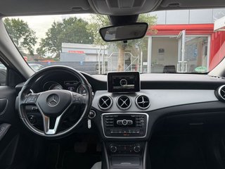 Mercedes-Benz GLA 200*2.HAND*AMG-PAKET*NAVI*BI-XENON* - photo 5
