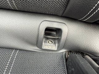 Mercedes-Benz GLA 200*2.HAND*AMG-PAKET*NAVI*BI-XENON* - photo 14
