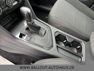 Volkswagen Tiguan Allspace*2.HAND*KLIMA*NAVI*TEMPO*AHK*CAM* - bilder 1
