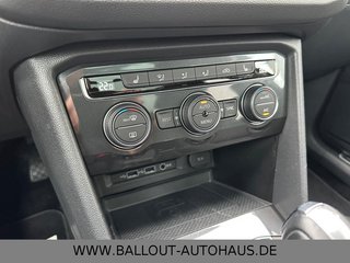 Volkswagen Tiguan Allspace*2.HAND*KLIMA*NAVI*TEMPO*AHK*CAM* - bilder 10