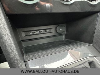 Volkswagen Tiguan Allspace*2.HAND*KLIMA*NAVI*TEMPO*AHK*CAM* - bilder 13