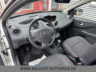 Renault Twingo Night & Day*PANO*KLIMA*GARANTIE*HU NEU - photo 8
