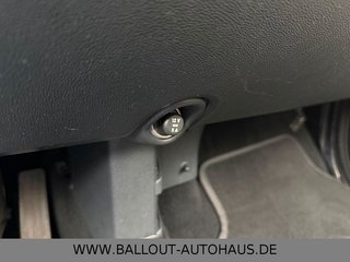 Smart ForTwo coupe Micro Hybrid*2.HAND*TÜV/AU NEU*AUX* - bilder 13